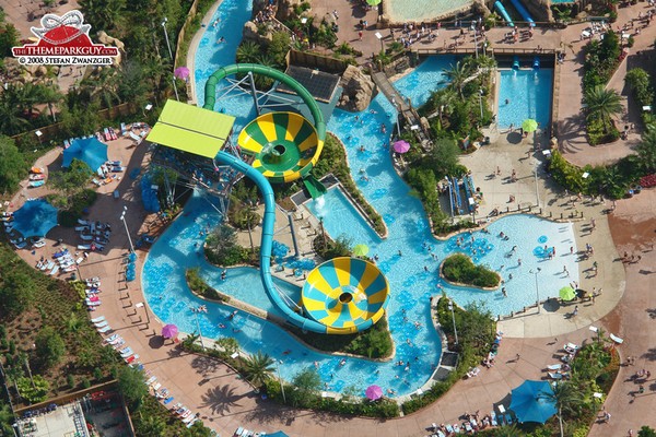 8 most spectacular water parks in the world