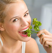 8 ways against the culprit causing bad breath