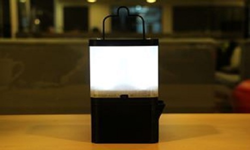 8-hour LED illumination with a glass of salt water