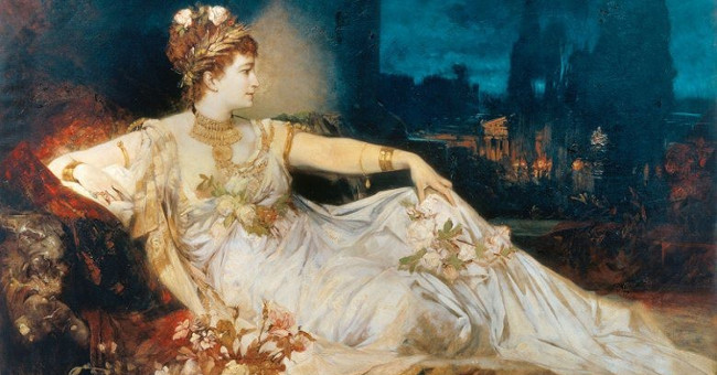 9 quirky queens in world history