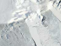 A giant iceberg broke