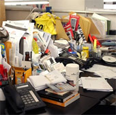 A messy desk helps increase creativity