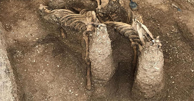 A warrior's grave sits on a 2,000-year-old horse-drawn carriage