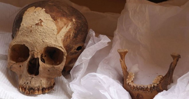 A woman's remains have been discovered for more than 3,500 years
