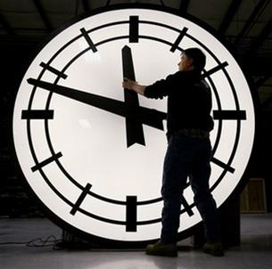 Adjust energy saving time