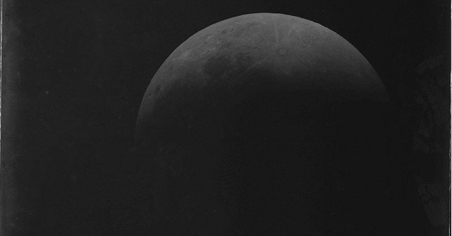 Admire the first picture of the eclipse of 1851