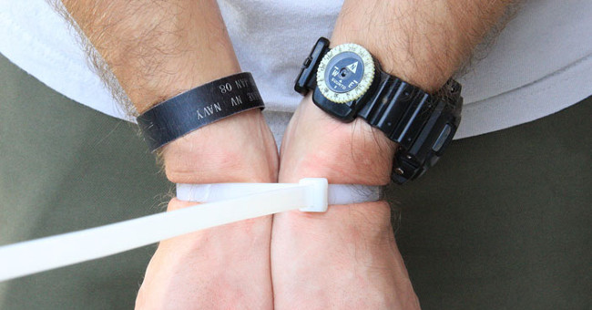 Agent CIA instructs the skills to get rid of zip straps