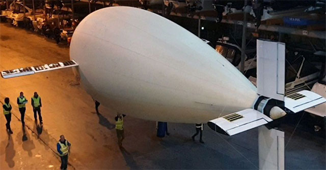 Aircraft 'lighter than air' took off the test