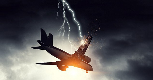 Aircraft with 46 holes of lightning still flew 9 hours