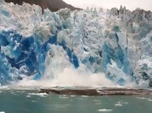 Alaska iceberg