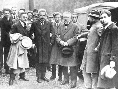Albert Einstein: Farewell to Germany (3rd period)