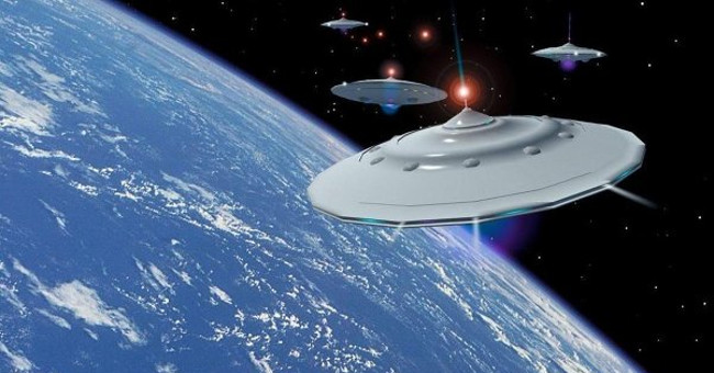 Alien ship suspect hidden in the Antarctic cave