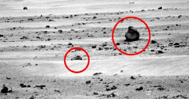 Aliens equipped with weapons on Mars?