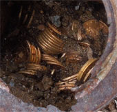 America: Found 8 jars of gold coins when walking the dog
