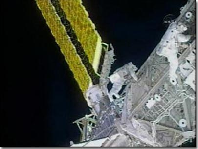 Americans make the 100th walk out of space
