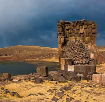 An odd ancient tower tomb population in Peru
