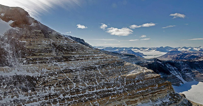 Antarctic forest before the great extinction 252 million years ago
