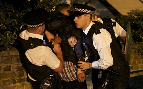 Anti-riot by face recognition software