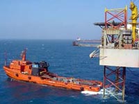 Application of nuclear technology in oil and gas exploitation