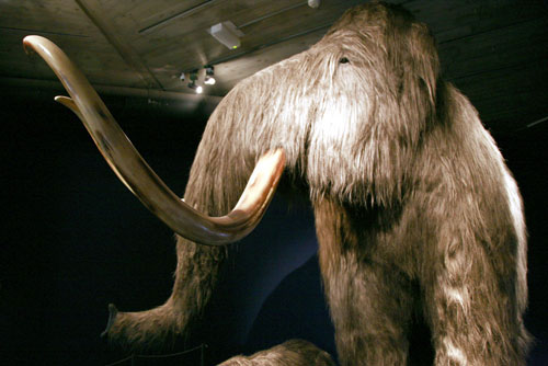 Artificial blood from prehistoric elephants