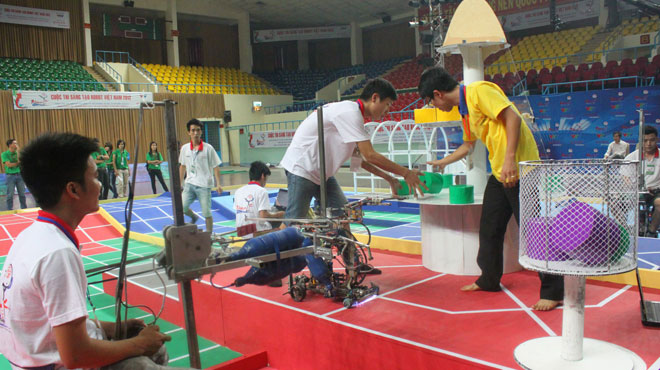 Asia-Pacific Robocon Exam in Da Nang