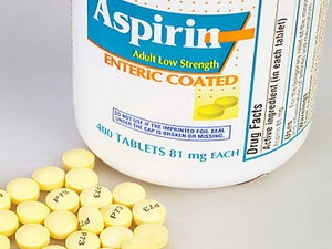 Aspirin significantly reduces the risk of death from cancer