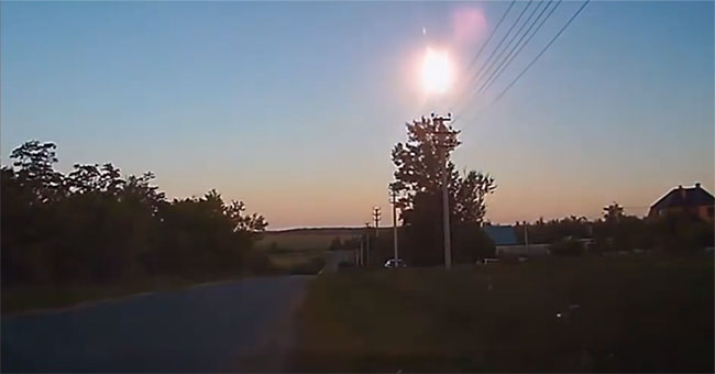 Asteroids explode in the sky of Russia