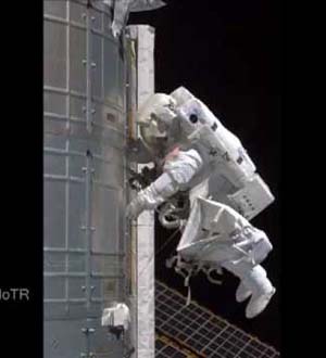 Astronauts have trouble walking in the universe