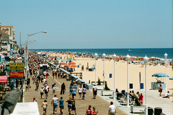 At the end of the century, the sea will submerge 4 million Americans