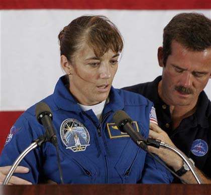 Atlantis astronaut meets 'incident'