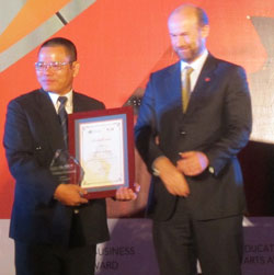 Australia honors Vietnam's environmental leader
