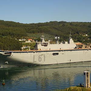 Australia launched the largest naval warship in history
