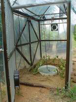 Automatic heat sensing system for nursing seedlings