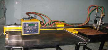 Automatic metal cutting machine
