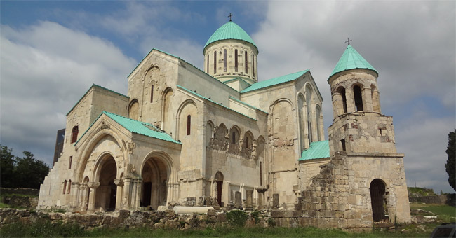 Bagrati Cathedral and Gelati Monastery in Kutaisi