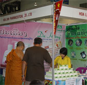 Bao Thanh cough medicine - firmly stepping on Laos' market