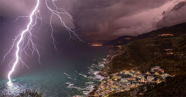 Beautiful breathtaking photos of the award-winning weather in 2019