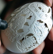 Beautiful sculpture amazingly from eggshells