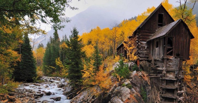 Beautiful set of photos about wild ruins throughout the planet