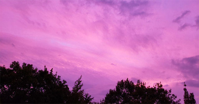 Before the Typhoon Hagibis landed, the sky of Japan suddenly turned ...