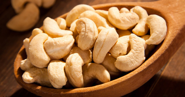 Benefits and harms of 3 types of nuts are eaten a lot during Tet