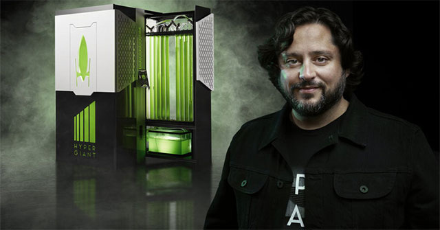 Biological reactors made from algae can convert carbon as well as 4,000 m2 of forest