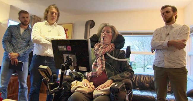 Brain implants help patients communicate by thinking