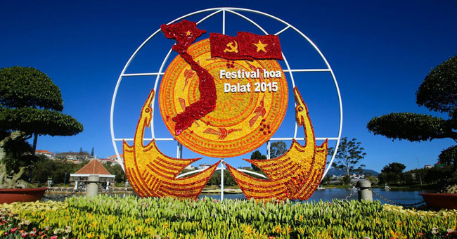 Brilliant colors at the 2015 Dalat flower festival