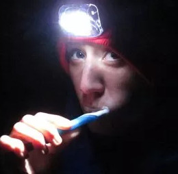 Brushing your teeth in the dark will sleep better