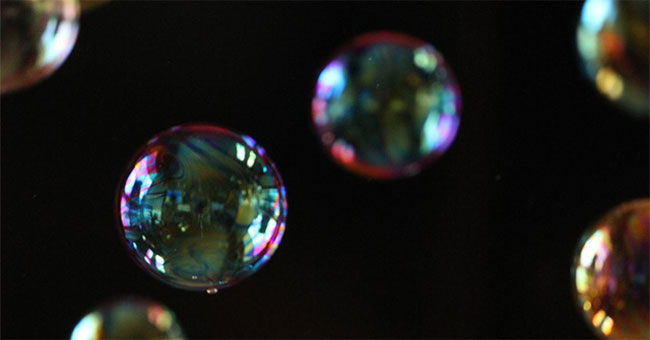 'Bubbles' liquid objects in the air with sound waves