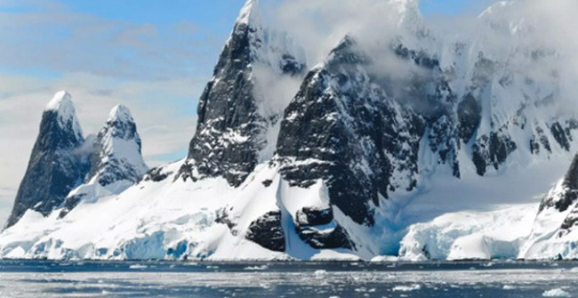 Building walls on the seabed helps prevent sea level rise?