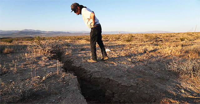 California earthquake signs San Andreas seismic once every 150 years?