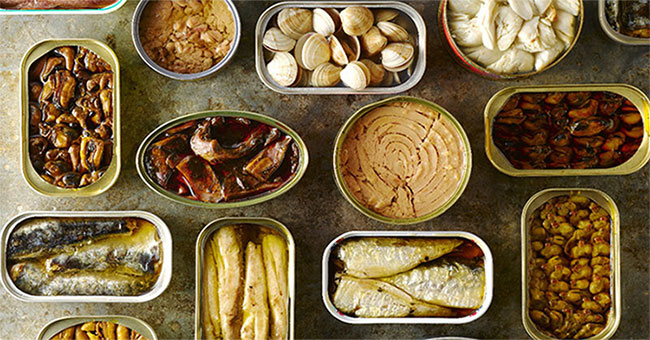 Can deformed canned food should be discarded or eaten?
