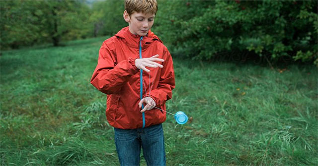 Can you play Yo-Yo in space?